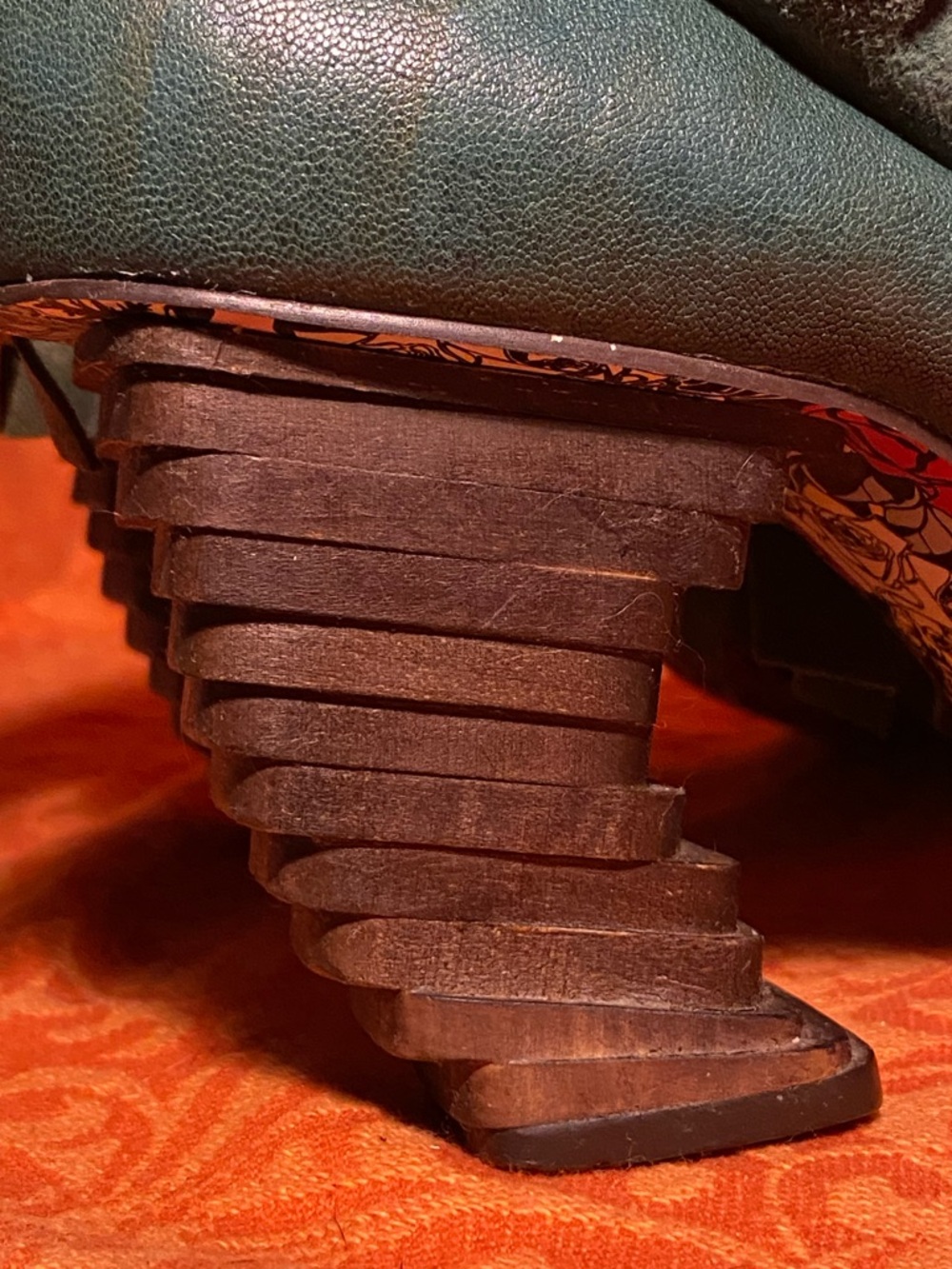 VTG Irregular Choice green leather sandals,thong toe,fringe trim,unique heels,7 - Picture 10 of 16